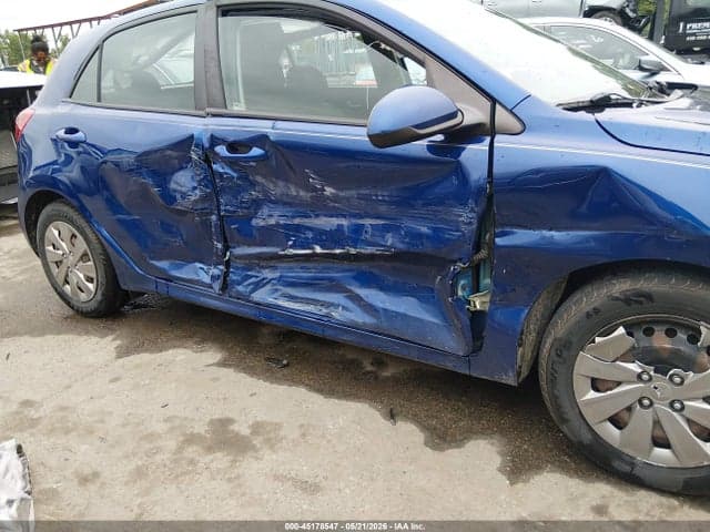 2020 KIA RIO 5-DOOR S 6