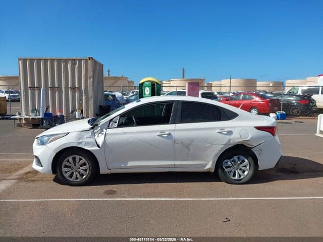 2019 HYUNDAI ACCENT SE 14