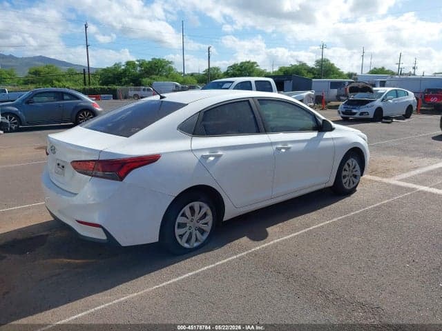 2019 HYUNDAI ACCENT SE 4