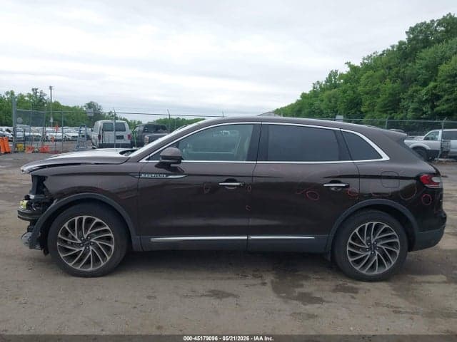 2019 LINCOLN NAUTILUS RESERVE 15