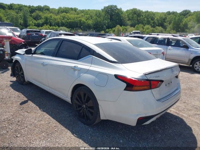 2021 NISSAN ALTIMA PLATINUM INTELLIGENT AWD 3