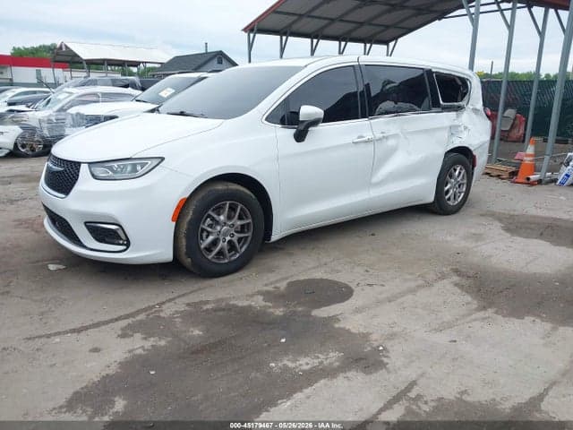 2023 CHRYSLER PACIFICA TOURING L 2