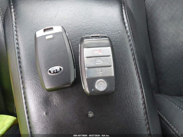 2019 KIA OPTIMA EX 11