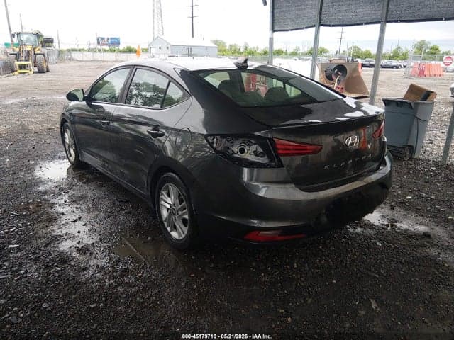 2020 HYUNDAI ELANTRA SEL 3