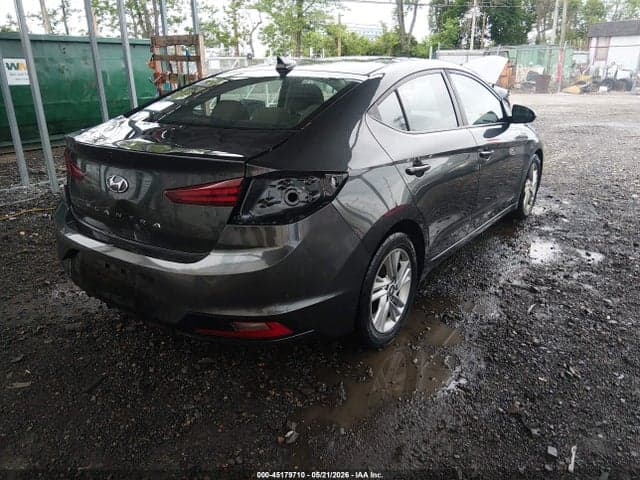 2020 HYUNDAI ELANTRA SEL 4