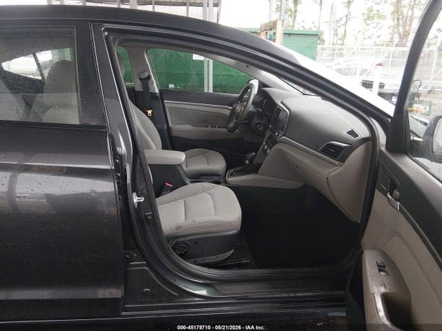 2020 HYUNDAI ELANTRA SEL 5