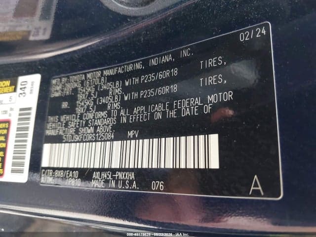 2024 TOYOTA SIENNA XLE 9