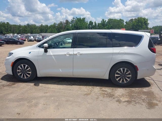 2023 CHRYSLER PACIFICA HYBRID TOURING L 15
