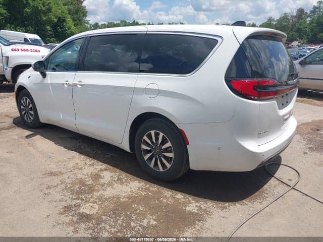 2023 CHRYSLER PACIFICA HYBRID TOURING L 3