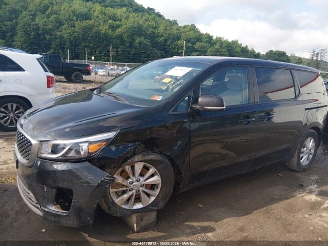 2018 KIA SEDONA LX 6