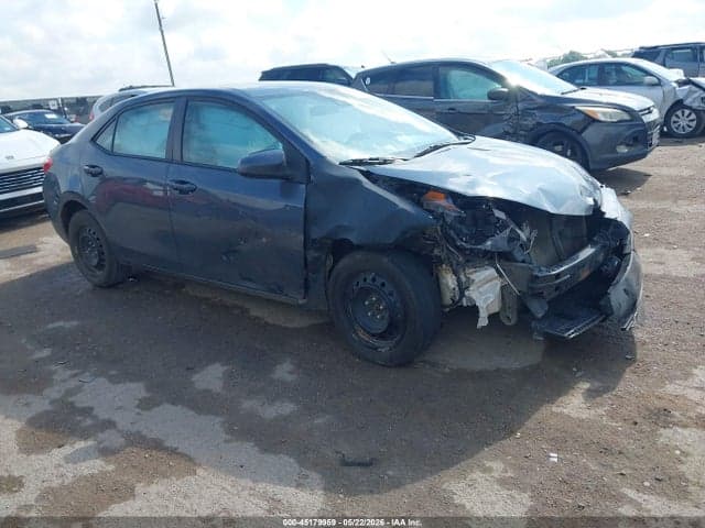 2017 TOYOTA COROLLA LE 1