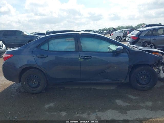2017 TOYOTA COROLLA LE 13