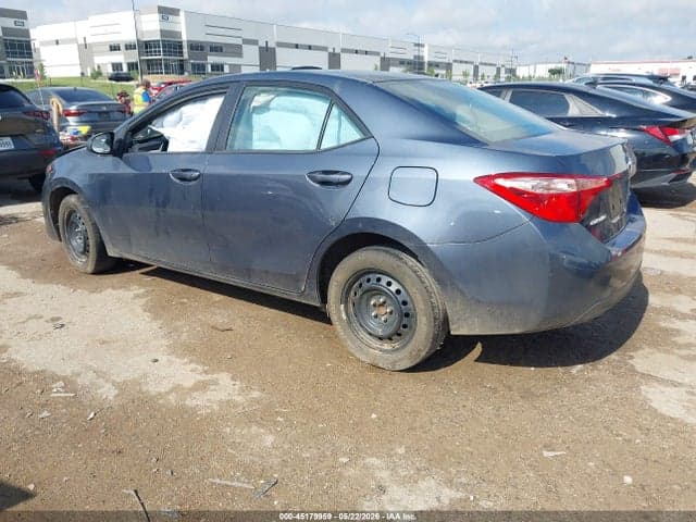 2017 TOYOTA COROLLA LE 3