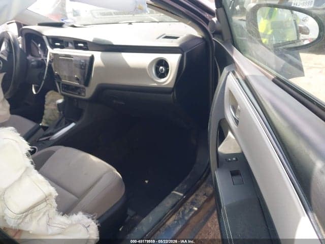 2017 TOYOTA COROLLA LE 5