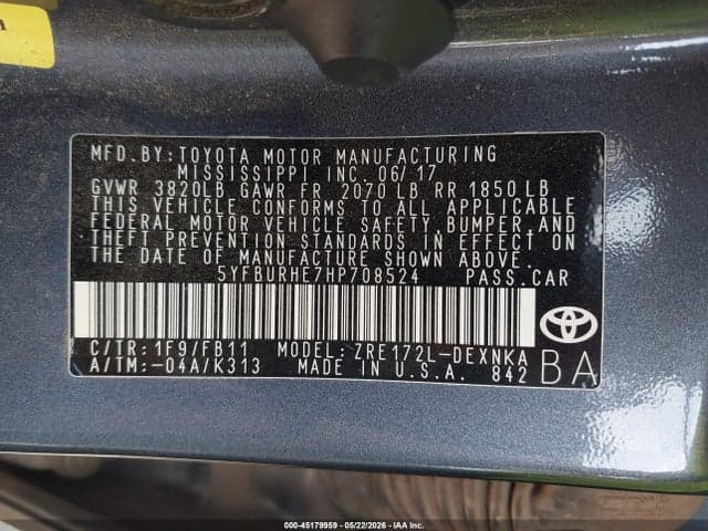 2017 TOYOTA COROLLA LE 9
