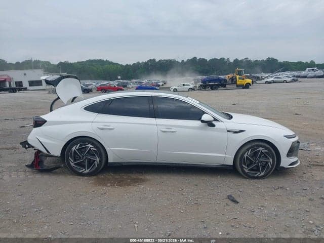 2024 HYUNDAI SONATA SEL 13