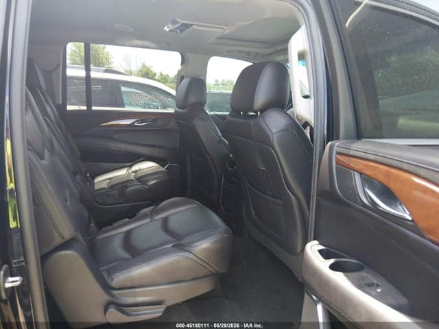 2017 CADILLAC ESCALADE ESV PREMIUM LUXURY 8