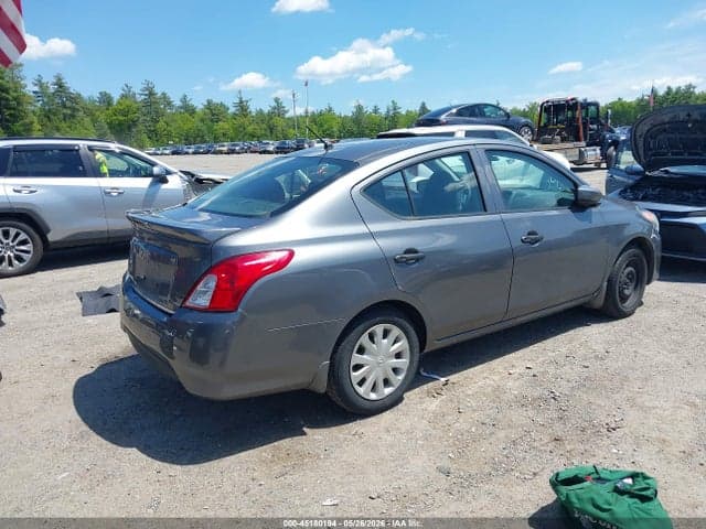 2017 NISSAN VERSA 1.6 S+ 4