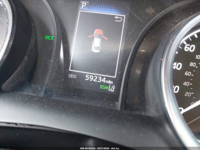 2018 TOYOTA CAMRY LE 16