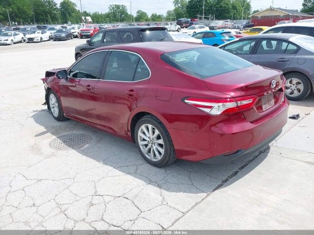2018 TOYOTA CAMRY LE 3