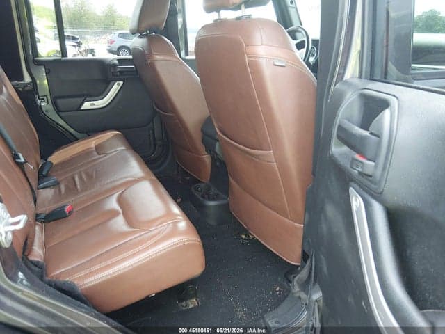 2017 JEEP WRANGLER UNLIMITED SAHARA 4X4 8