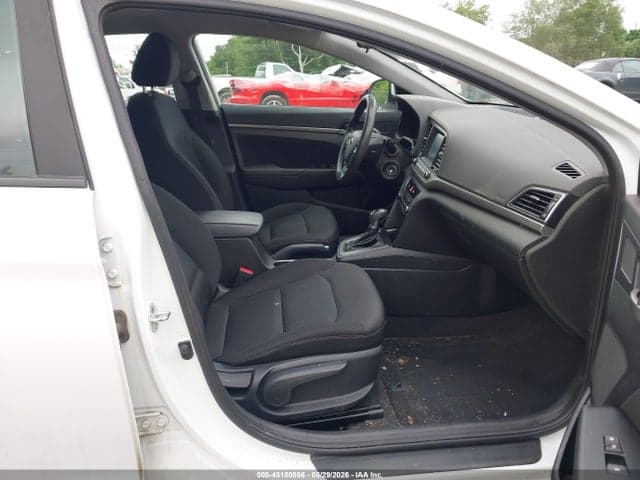 2018 HYUNDAI ELANTRA SEL 5