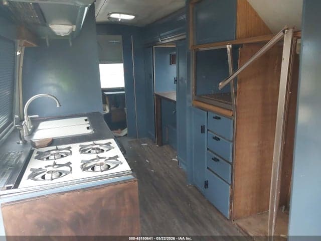 1984 AIRSTREAM SOVEREIGN 5