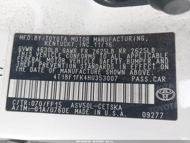 2017 TOYOTA CAMRY SE 10