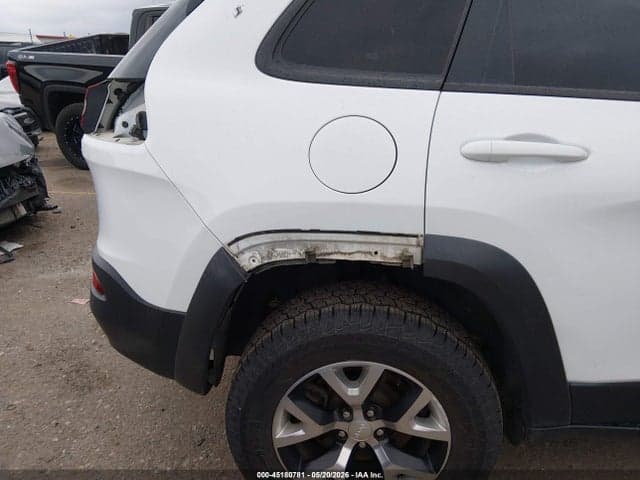 2018 JEEP CHEROKEE TRAILHAWK 4X4 6
