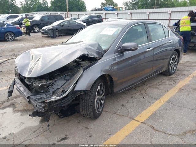 2017 HONDA ACCORD EX-L 2