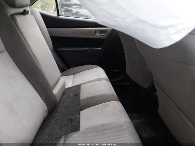 2019 TOYOTA COROLLA LE 8
