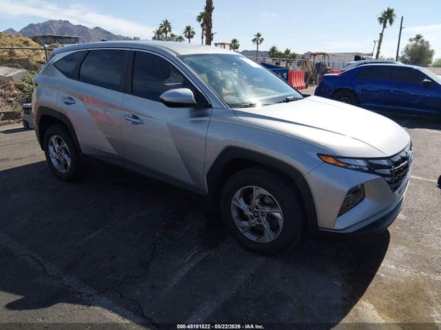 2023 HYUNDAI TUCSON SE