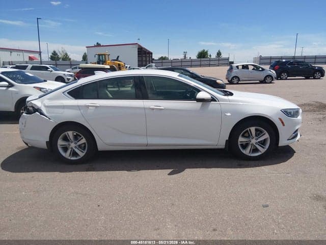 2018 BUICK REGAL SPORTBACK PREFERRED 13