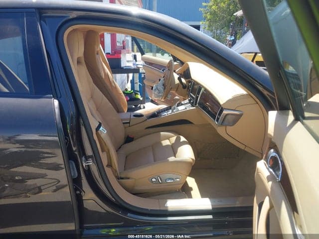 2012 PORSCHE PANAMERA 4 5