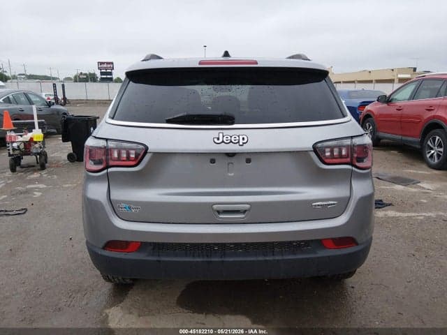 2018 JEEP COMPASS LATITUDE FWD 16