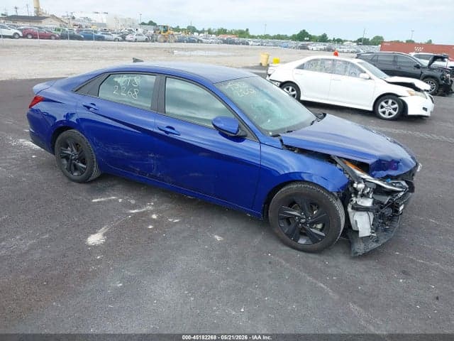 2022 HYUNDAI ELANTRA SEL - 1