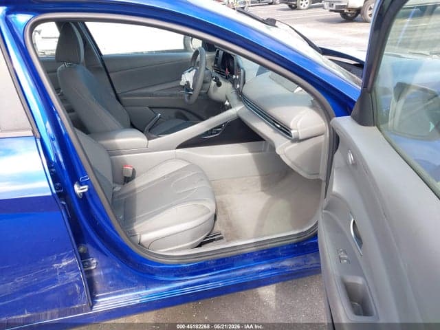 2022 HYUNDAI ELANTRA SEL 5