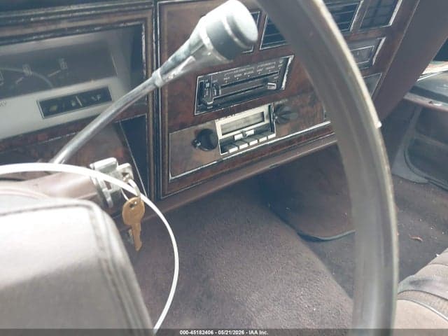 1983 OLDSMOBILE DELTA 88 ROYALE 11