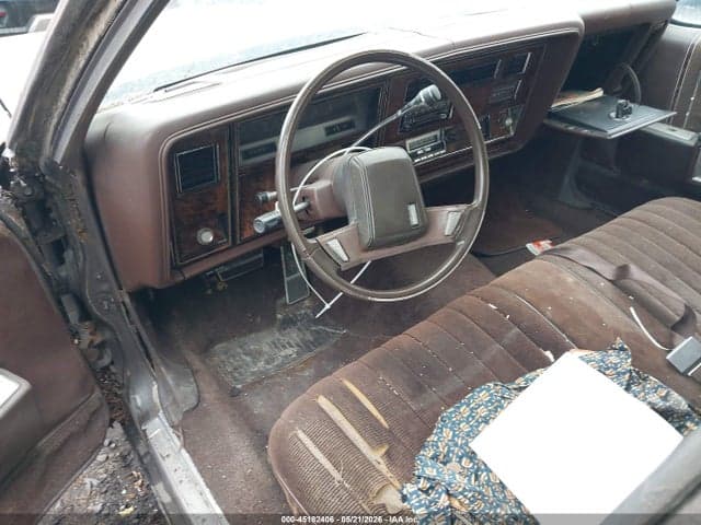 1983 OLDSMOBILE DELTA 88 ROYALE 5