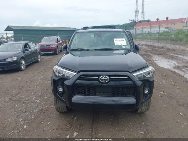 2022 TOYOTA 4RUNNER SR5 13