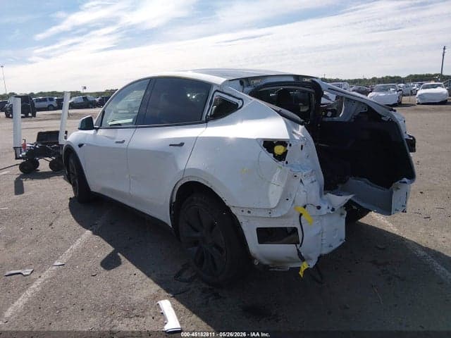 2024 TESLA MODEL Y LONG RANGE DUAL MOTOR ALL-WHEEL DRIVE 3