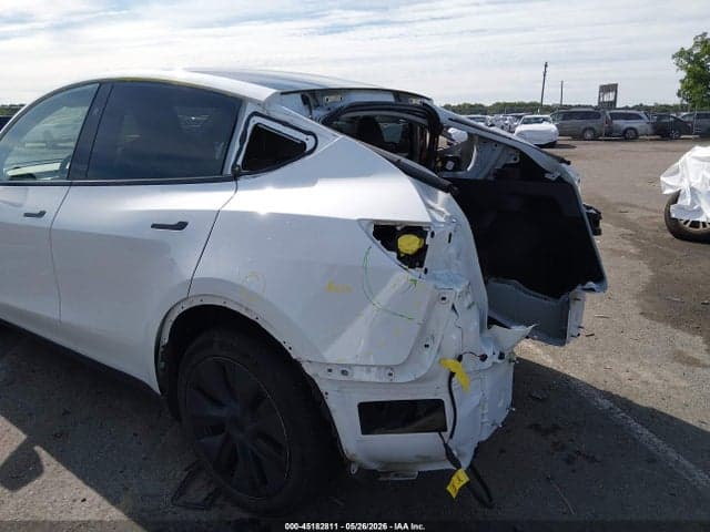 2024 TESLA MODEL Y LONG RANGE DUAL MOTOR ALL-WHEEL DRIVE 6