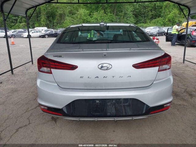 2019 HYUNDAI ELANTRA SEL 16