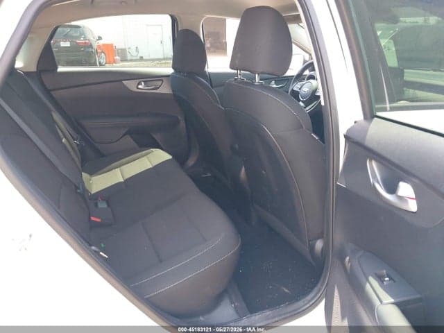 2021 KIA FORTE LXS 8