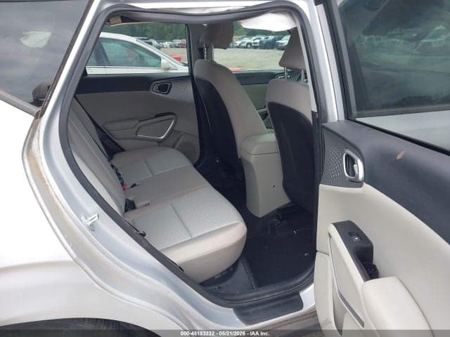 2020 KIA SOUL LX 8