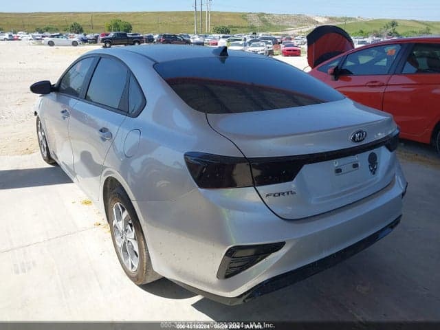 2020 KIA FORTE LXS 3