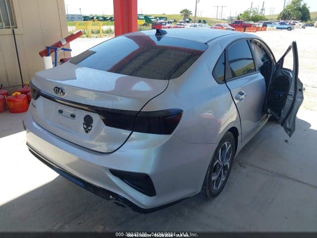 2020 KIA FORTE LXS 4