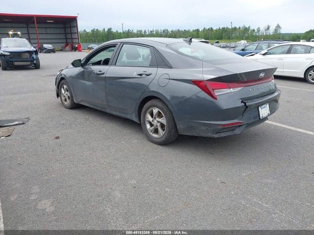 2023 HYUNDAI ELANTRA SE 3