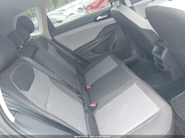2024 VOLKSWAGEN TAOS 1.5T S 8