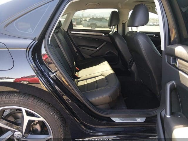2020 VOLKSWAGEN PASSAT 2.0T R-LINE 8